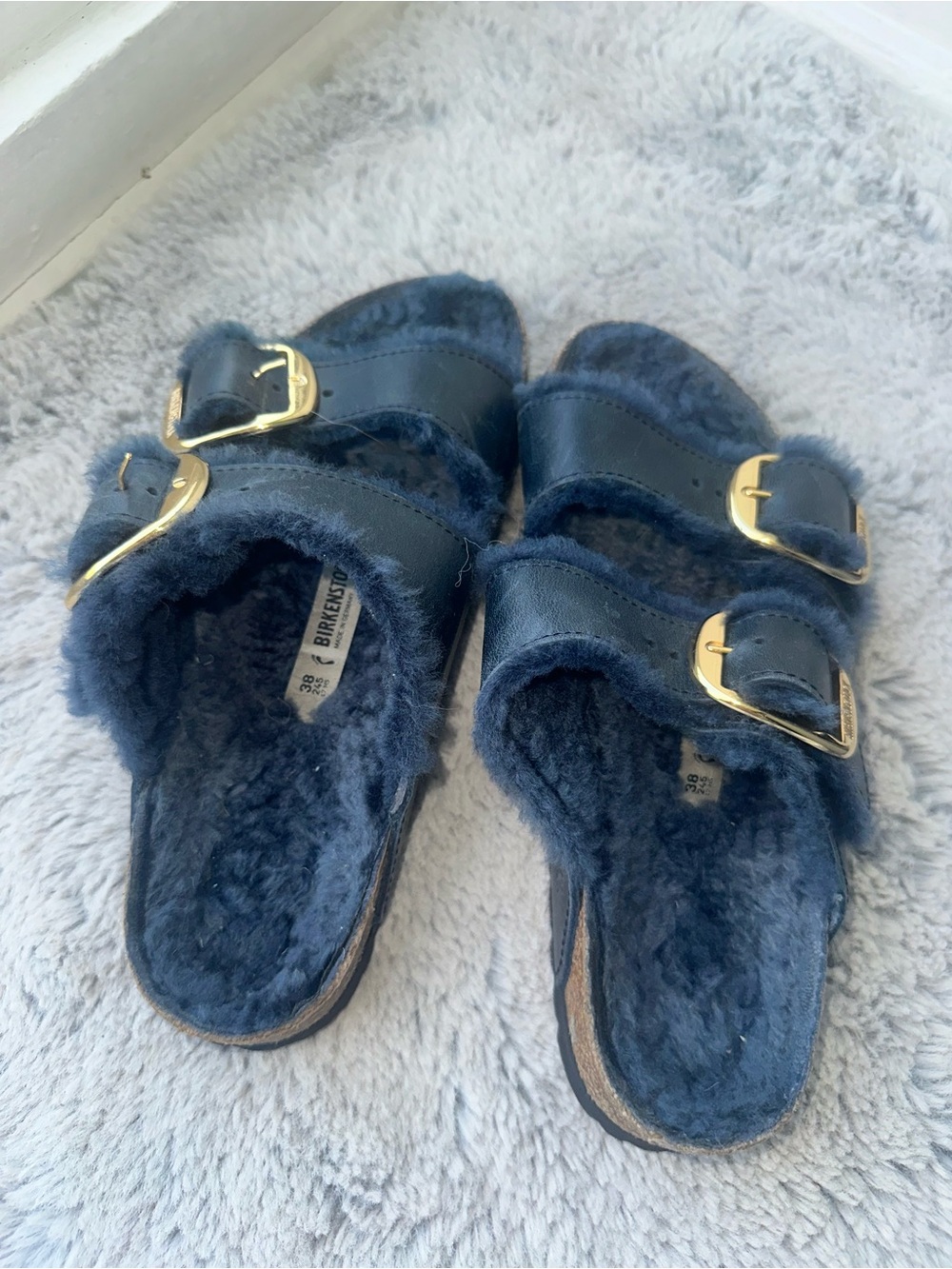 Birkenstock Arizona Shearling Sandals Navy Blue Fur Gold Buckle Lined Women’s 38